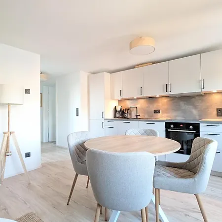 شقة Liegeplatz 6 - Moderner Neubau تيميندورفير ستراند