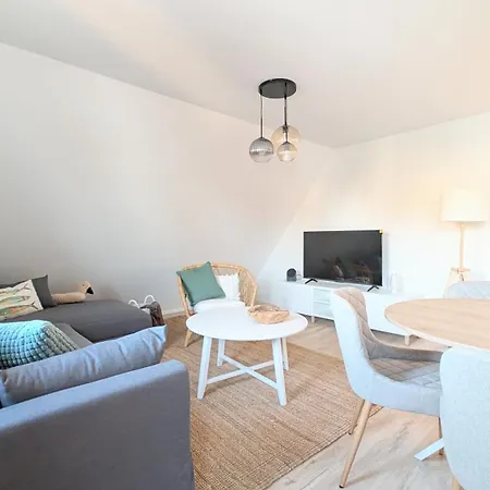 Liegeplatz 6 - Moderner Neubau تيميندورفير ستراند